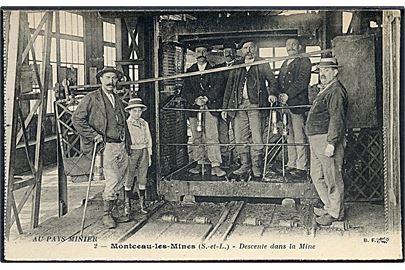 Montceau-les-Mines, mineskakt med elevator. no. 2.