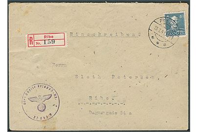 40 øre Chr. X single på lokalt anbefalet brev stemplet Ribe d. 15.3.1944. Lidt uldent tysk briefstempel: Dienststelle Feldpost-Nr. 22 385 R. (?)