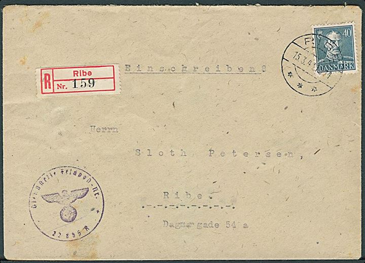 40 øre Chr. X single på lokalt anbefalet brev stemplet Ribe d. 15.3.1944. Lidt uldent tysk briefstempel: Dienststelle Feldpost-Nr. 22 385 R. (?)
