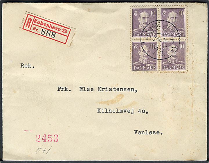 10 øre Chr. X i fireblok på anbefalet brev fra København 23 d. 21.2.1946 til Vanløse. På bagsiden afs.-stempel (krone) / Grønlands Styrelse / .........kontoret.