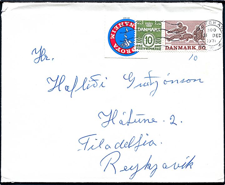 10 øre Bølgelinie og 50 øre Sport, samt Føroya Barnaheim mærkat på brev fra Tórshavn d. 21.12.1971 til Reykjavik, Island.