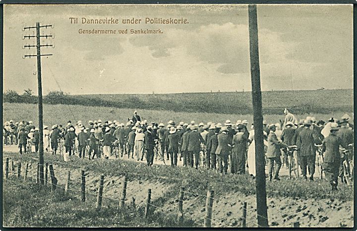 Genforening. Til Dannevirke under Politieskorte. Gendarmerne ved Sankelmark. 21.7.1914. U/no Kvalitet 7