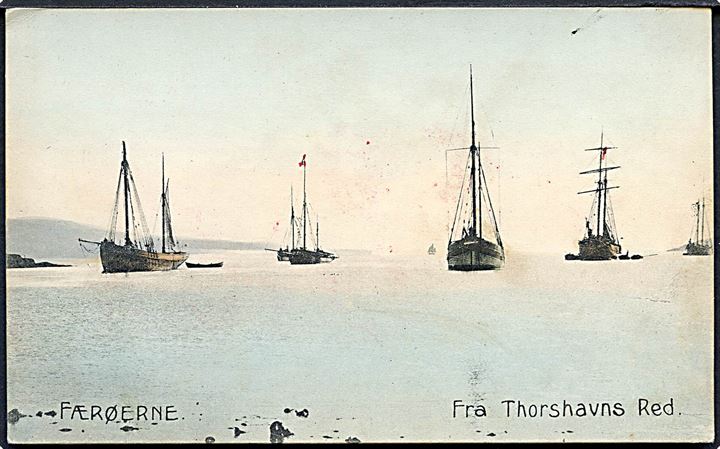 Thorshavn, fiskefartøjer på reden. Stenders no. 10329. Kvalitet 8