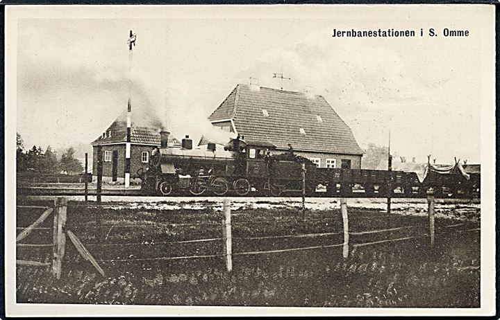 Sønder Omme, jernbanestation med holdende damptog.Stenders no. 45182. Kvalitet 8
