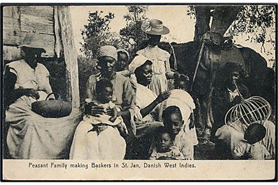 D.V.I., St. Jan, Peasant Family making Baskets. Lightbourn no. 82. Kvalitet 8