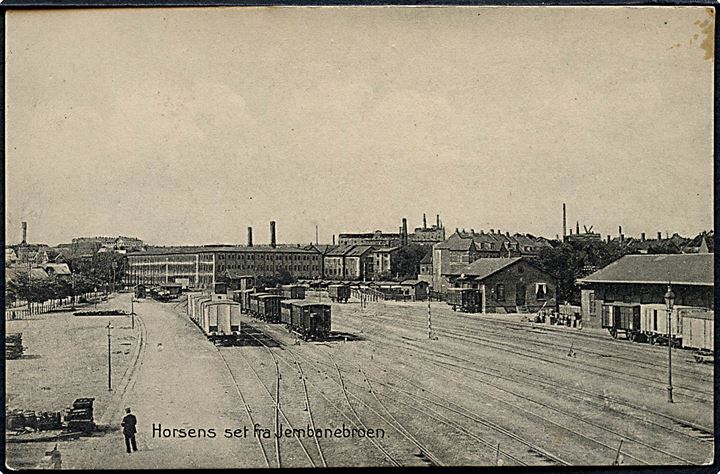 Horsens, udsigt fra Jernbanebroen med togvogne. Stenders no. 149. Kvalitet 8