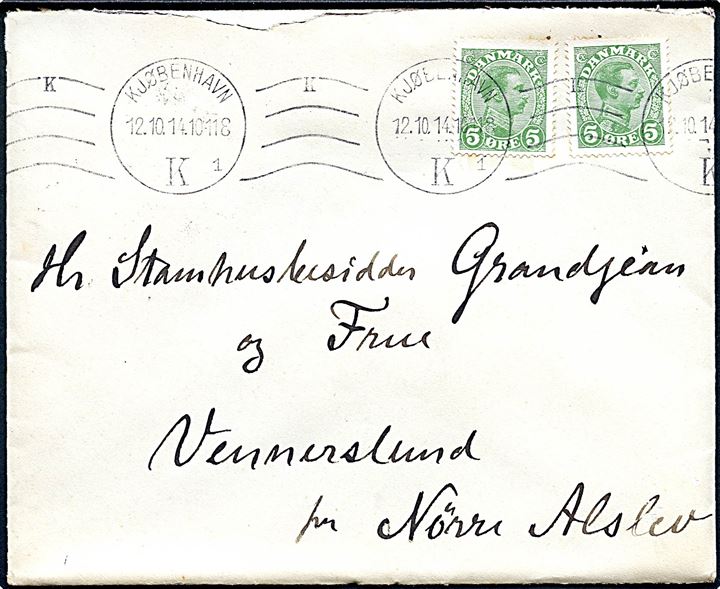5 øre Chr. X (2) på fortrykt kuvert med indhold fra maleren OTTO BACHE i Kjøbenhavn d. 12.10.1914 til Stamhusbesidder Grandjean på Vennerslund pr. Nørre Alslev. Underskrevet Otto Bache.