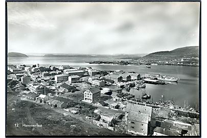 Norge. Hammerfest med havnen. Mittet & Co. 12. 
