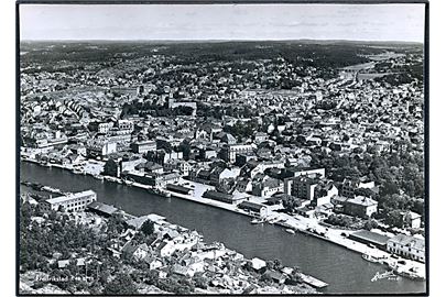 Norge. Frederikstad set fra luften. K. Harstad no. 46 B 18. 