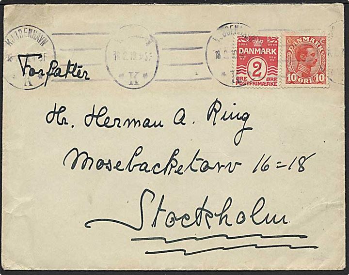 2 øre Bølgelinie og 10 øre Chr. X på 12 øre frankeret brev fra Kjøbenhavn d. 18.2.1919 til Stockholm, Sverige.
