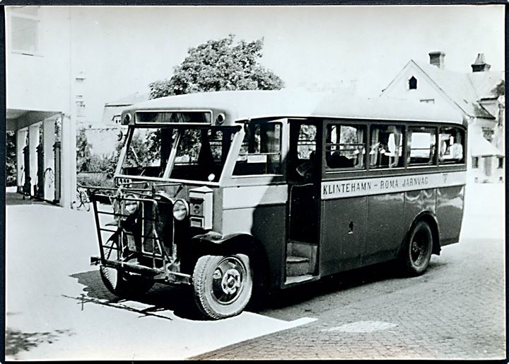 Klintehamn - Roma Järnväg omnibus. Nyere postkort med motiv fra 1946.
