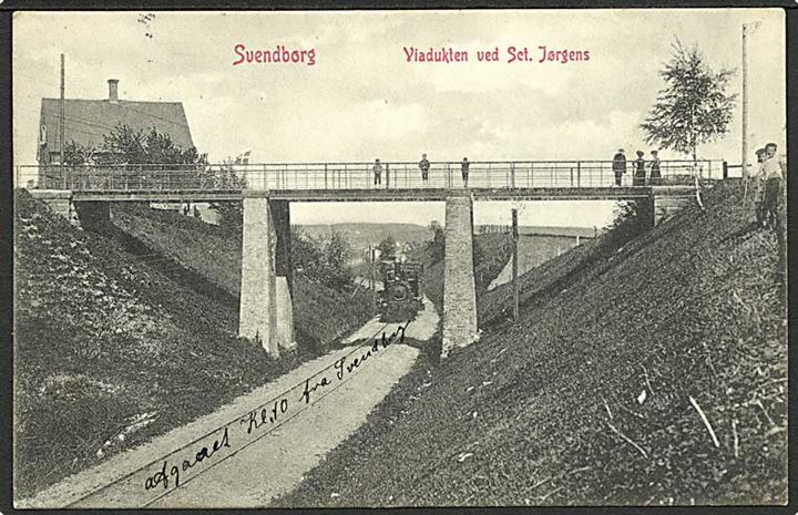 Lokomotiv paa vej under viadukten ved Sct. Jørgens, Svendborg. W.K.F. no. 994.