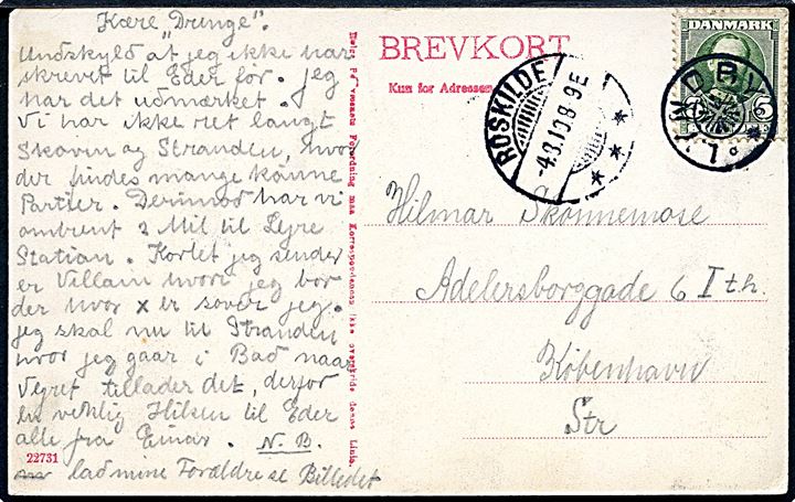5 øre Fr. VIII på brevkort (Villa Solvang, Jenslev pr. Roskilde) annulleret med stjernestempel LYNDBY og sidestemplet Roskilde d. 4.8.1910 til København.