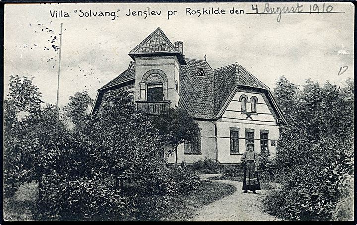 5 øre Fr. VIII på brevkort (Villa Solvang, Jenslev pr. Roskilde) annulleret med stjernestempel LYNDBY og sidestemplet Roskilde d. 4.8.1910 til København.