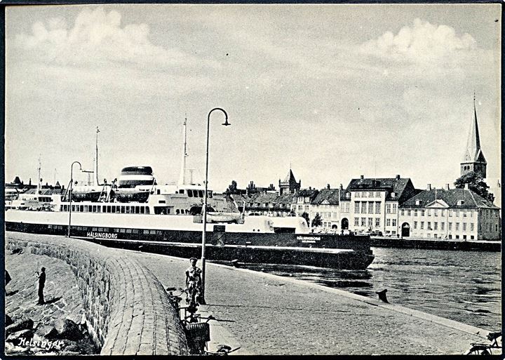 Helsingør havn med Færgen Helsingborg. Rudolf Olsens Kunstforlag no. 18325. 