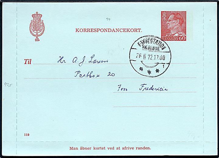 60 øre Fr. IX helsagskorrespondancekort (fabr. 119) annulleret med brotype stempel Flyvvestation Værløse sn1 d. 26.6.1972 til Fredericia. Fuld rand og uden meddelelse.