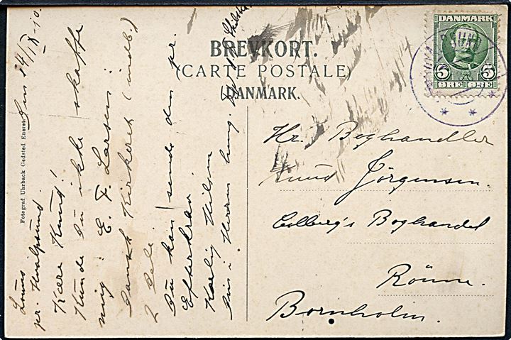5 øre Fr. VIII på brevkort (Hilsen fra Hvalpsund) annulleret med VIOLET brotype IIa Hvalpsund d. 24.9.1910 til Rønne på Bornholm. Stempel anvendt ca. 1 år tidligere end registreret af Vagn Jensen.