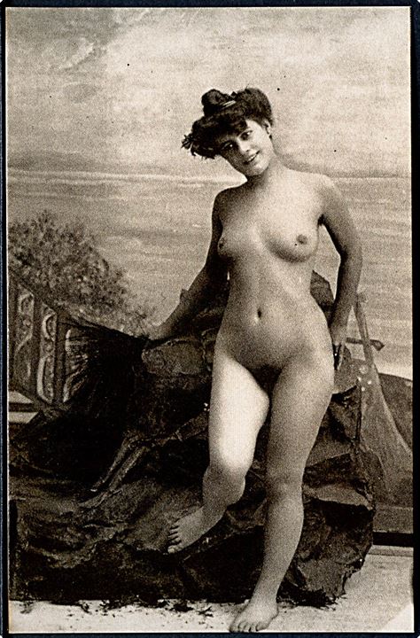 Erotisk postkort. Nøgen kvinde poserer. Nytryk Stampa PR no. 297.    