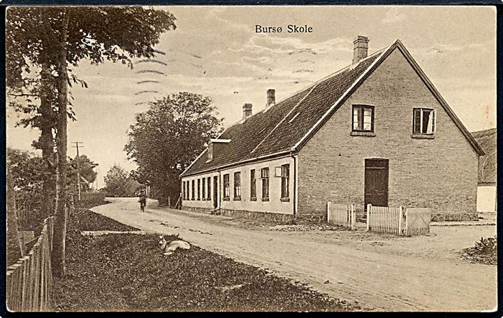 Bursø Skole. Fotograf Schmidt no. Y 55. 