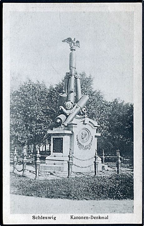 Schleswig. Kanonen Denkmal. T. Verlag: Postkarten Vereingung no. 36. 