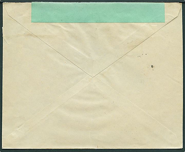 20 øre Turist udg. på brev fra Nuvsvåg d. 20.5.1940 til Tromsø. Åbnet af censuren i Tromsø med grøn fortrykt banderole type 2: Postkontrollkontor nr. 8 (M.P.K.). Privat ankomststempel d. 23.5.1940.