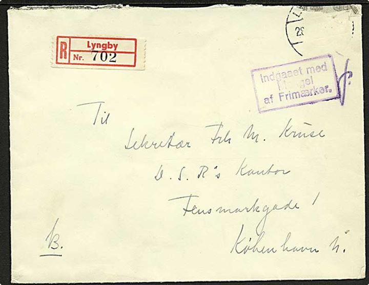 Anbefalet brev fra Lyngby d. 28.9.1945 til København. Rammestempel Indgaaet med mangel af Frimærke.