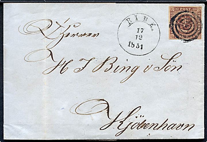 4 R.B.S. Ferslew plade I nr. 49 med pæn rand på brev annulleret med stumt stempel og sidestemplet med 1½ ringsstempel Ribe. d. 17.12.1851 til Kjøbenhavn. Udtalelse Lasse Nielsen.