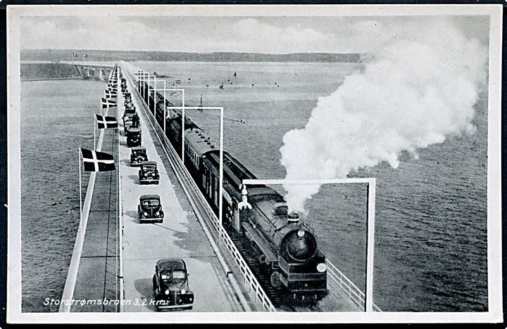 Storstrømsbroen med Lokomotiv og biler. O. P. no. 5188 41 . 