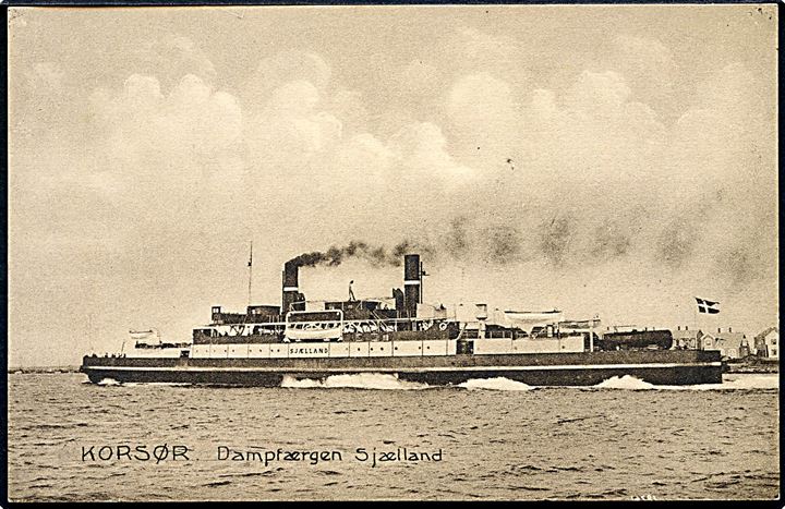 Sjælland, DSB dampfærge i Korsør. Stenders no. 19761.