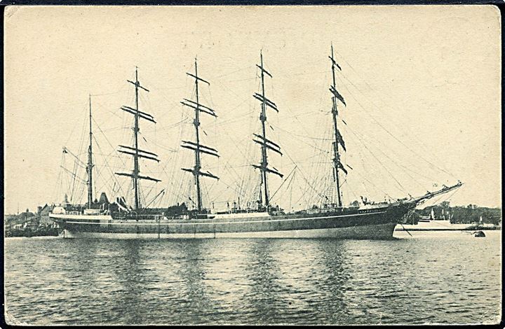 København, 5-mastet barkskib, skoleskib fra Østasiatisk Kompagni. J. Levison Junr. u/no. 