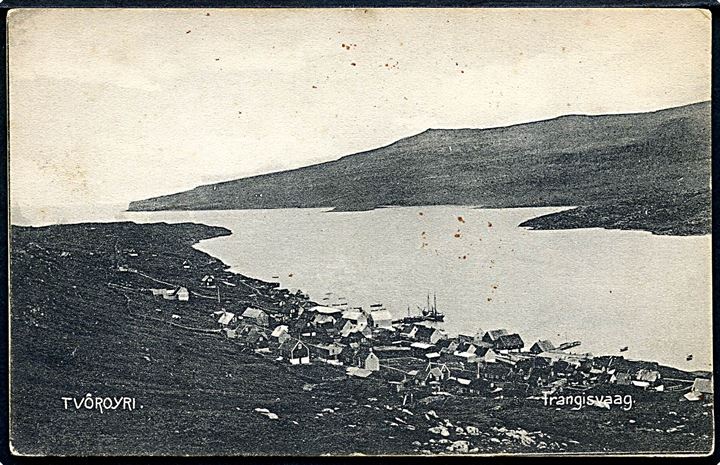 Trangisvaag, udsigt over by og fjord. Joen Nolsöe no. 17228.