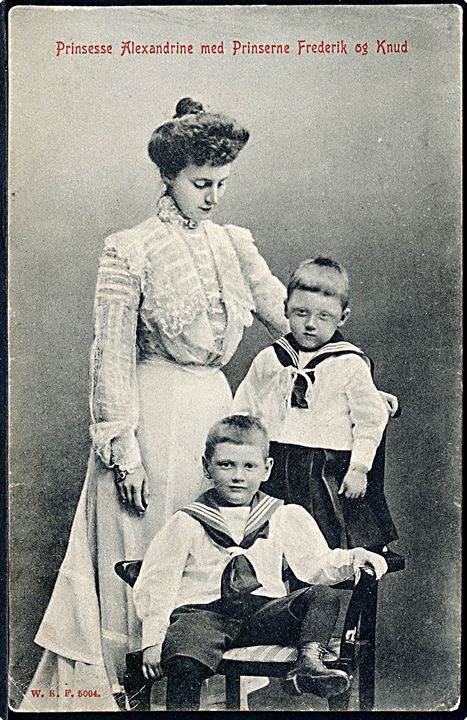 Prinsesse Alexandrine med Prinserne Frederik og Knud. Warburgs Kunstforlag no. 5004. 