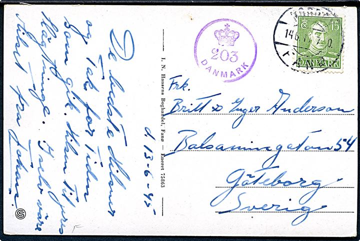 15 øre Chr. X på brevkort (Gadeparti fra Nordby Fanø) stemplet Nordby Fanø d. 14.6.1945 til Göteborg, Sverige. Dansk efterkrigscensur (krone)/203/Danmark.