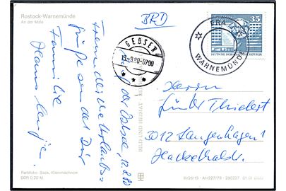 Østtysk 35 pfg. Karl Marx-Stadt på brevkort annulleret med skibsstempel Fra * Warnemünde * og sidestemplet Gedser d. 13.8.1980 til Tyskland.