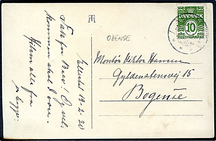 Butiksfacade. P. Jørgensen Kaffe & Kolonial. Fotokort muligvis fra Odense. Anvendt fra Ellinge 1930.