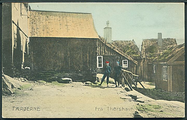 Thorshavn, gadeparti. Stenders no. 10830.