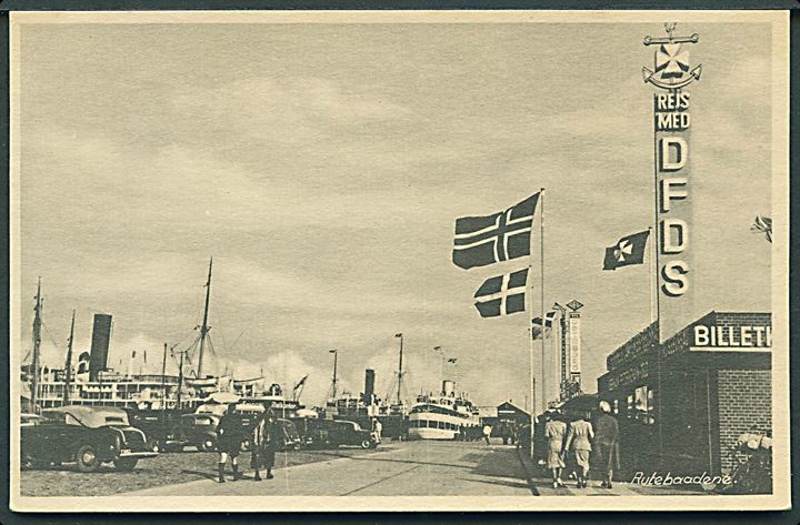 Frederikshavn, rutebådene med DFDS reklame. Stenders Frederikshavn no. 2.