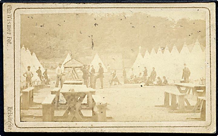 Hald, lejrsamlingen 1876, teltlejr. Fotograf Chr. Wismer, Helsingør. Visitkort foto 6½x10 cm.