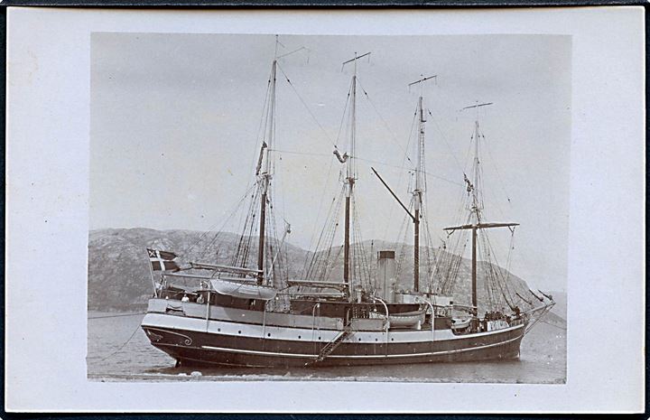 “Gertrud Rask”, S/S, Kongelig Grønlandske Handel. Fotokort u/no.