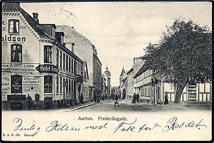 Aarhus, Frederiksgade med Hotel Kronborg. H. A. Ebbesen no. 104.