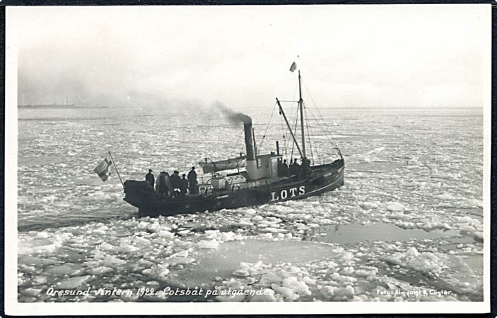 Sverige. Svensk lodsbåd i Øresund under isvinter i 1920’erne. Killberg no. 12205.