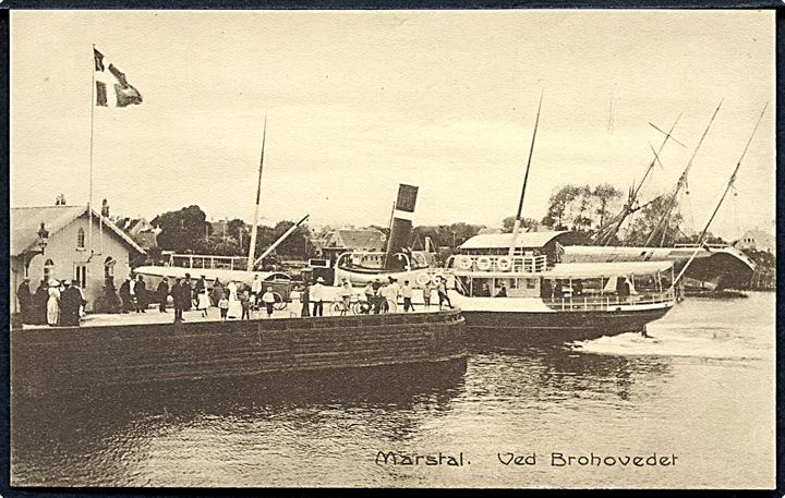 Marstal, ved Brohovedet med dampskib. H. Eschens no. 37181.
