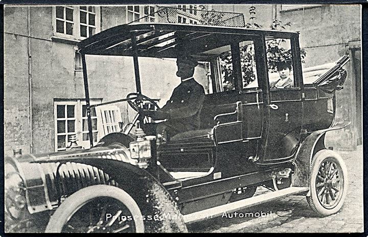 Royal. Prinsesse Marie i sin automobil. Stenders no. 11895.