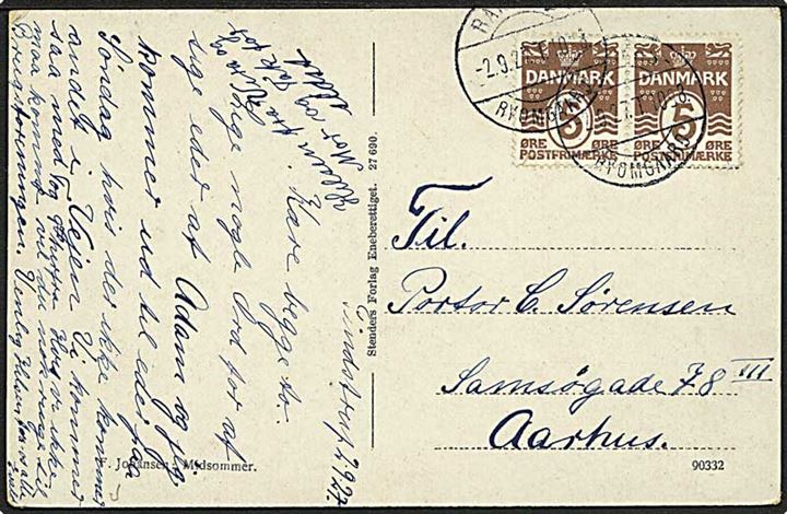 5 øre Bølgelinie i parstykke på brevkort fra Pindstrup annulleret med bureaustempel Randers - Ryomgaard T.1098 d. 2.9.1927 til Aarhus.