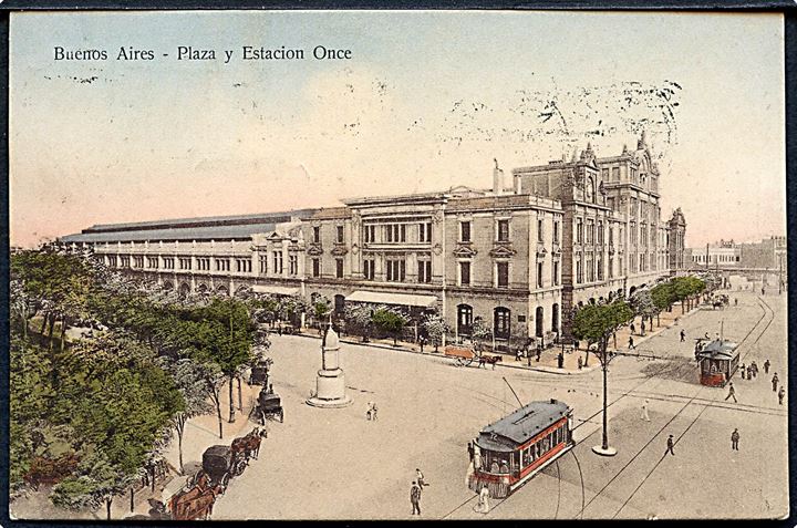 Buenos Aires, Plaza y Estacion Once med sporvogne.