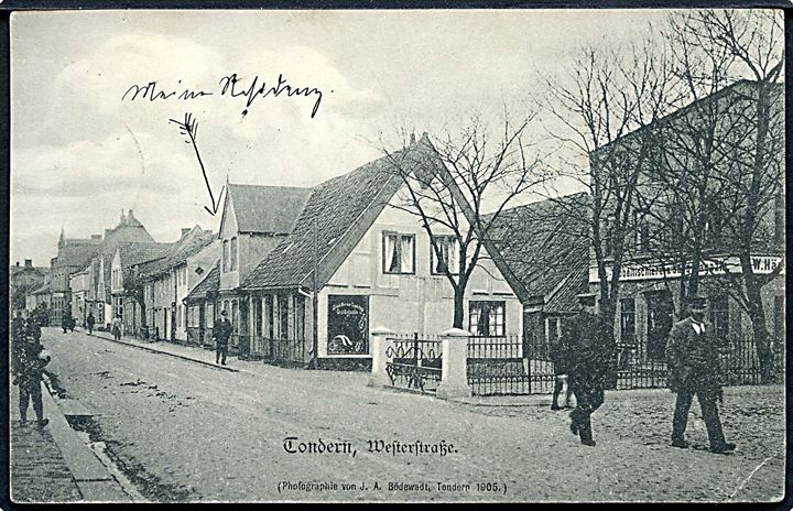 Tønder, Westerstrasse (Vestergade). J. A. Bödewadt u/no. Frankeret med 5 pfg. Germania annulleret Tondern *c d. 4.11.1905 til Keitum på Sylt.