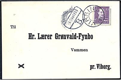 10 øre Chr. X på tryksagskort annulleret med udslebet stjernestempel VIRRING og sidestemplet Skanderborg B. d. 8.11.1944 til Vammen pr. Viborg.
