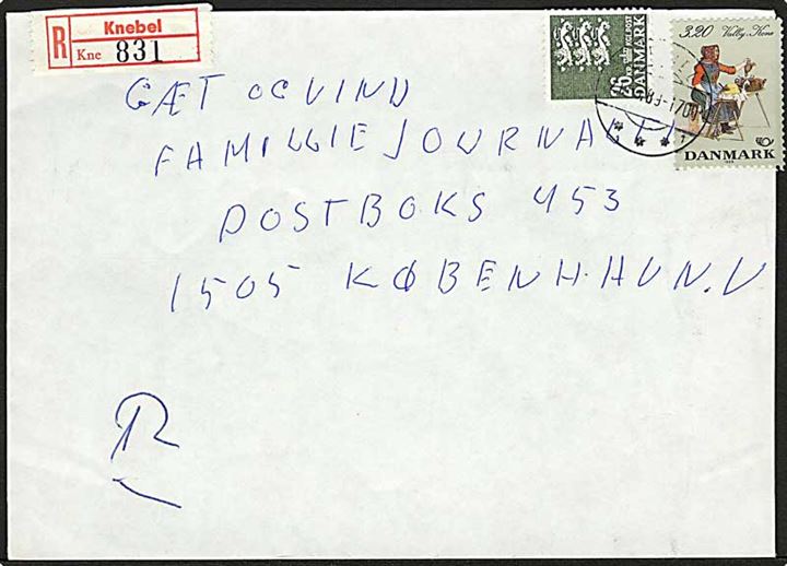 3,20 kr. Folkedragt og 26 kr. Rigsvåben (mgl. hjørnetak) på anbefalet brev annulleret med postsparebogs-stempel Knebel d. 29.5.1989 til København.