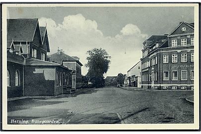 Herning. Banegaarden og Gregersens Hotel. Peter Madsen no. 12391. 
