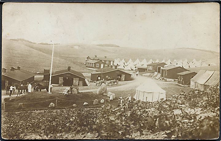 Artilleri lejren ved Fuglsø på Mols. Fotokort u/no.